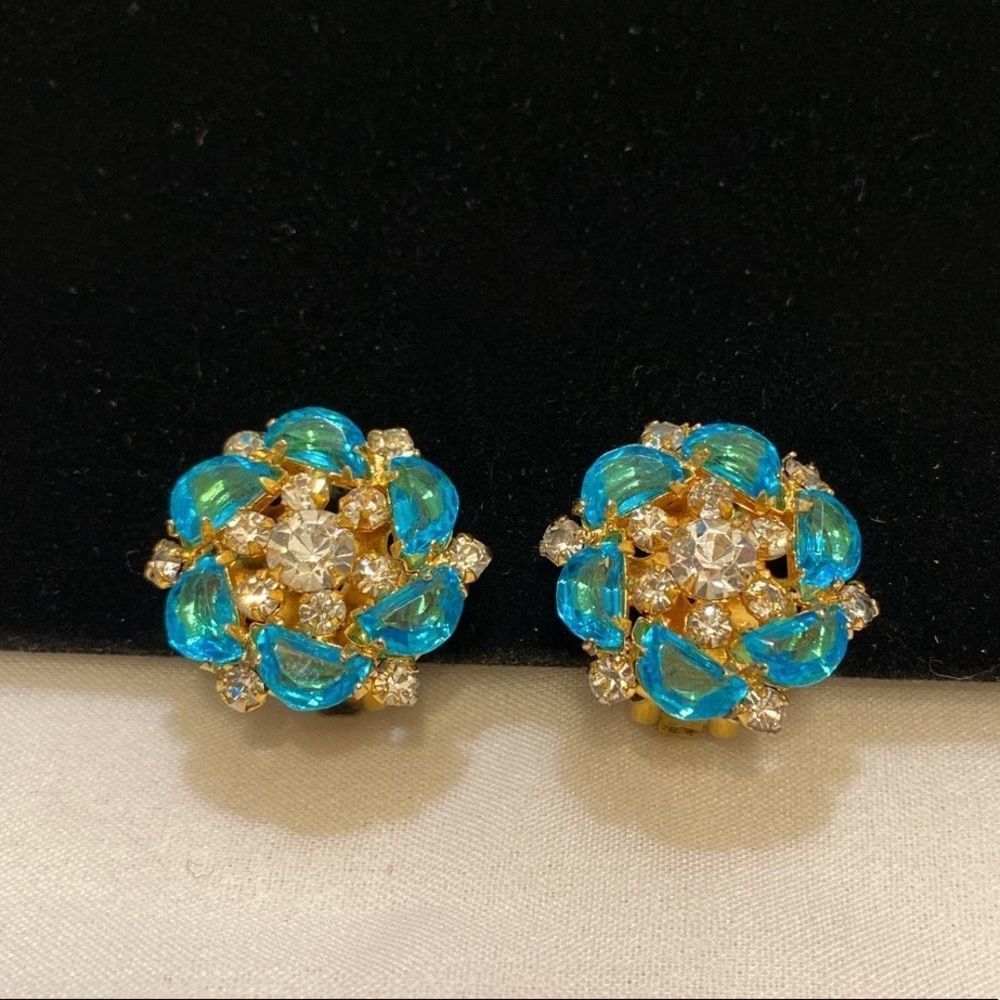 Vintage Freirich Rhinestone Earrings